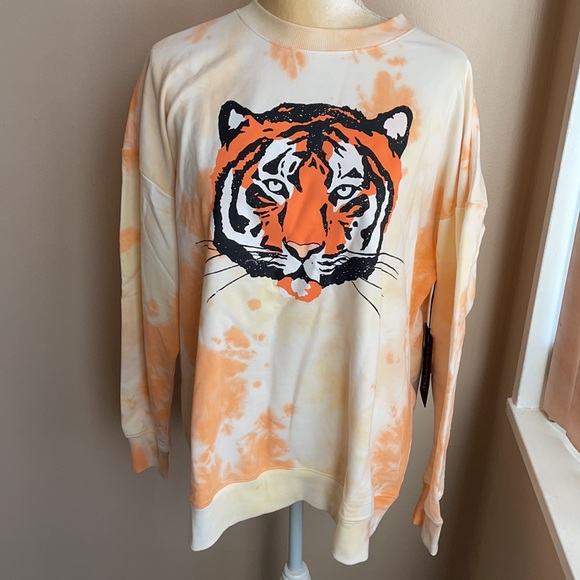 Wildfox La TigreTiger Tie Dye Roadtrip Sweatshirt - Picture 5 of 7